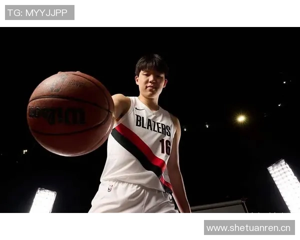 克林根默默塑造杨瀚森成长之路成为球队防守的重要基石