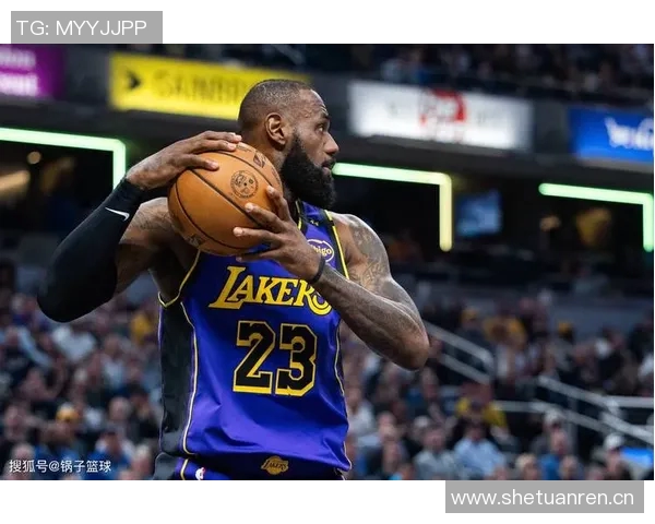 湖人自媒体惊叹41岁勒布朗重返赛场仍肩负防守重任 湖人自媒体惊叹41岁勒布朗重返赛场仍肩负防守重任