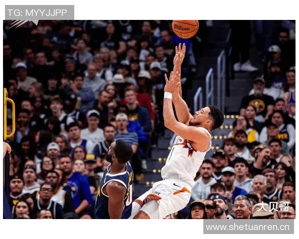 布克回应连吃两次技术犯规称裁判未看见错误导致掘金获得球权 布克回应连吃两次技术犯规称裁判未看见错误导致掘金获得球权