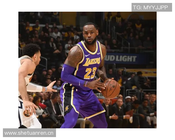 切尔西庆祝里斯詹姆斯达成200场里程碑展现纯血切尔西人风采 切尔西庆祝里斯詹姆斯达成200场里程碑展现纯血切尔西人风采