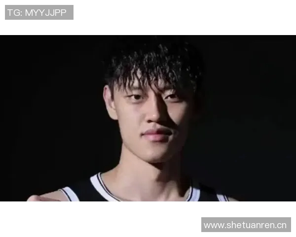 媒体人分析曾凡博健康状况对篮网留队的影响命运掌握在自己手中