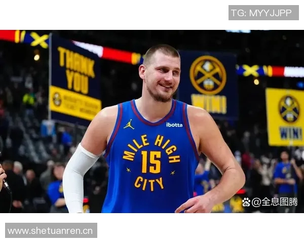 约基奇半场狂砍19分7篮板4助攻2抢断展现恐怖效率