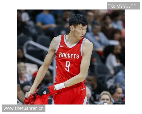 周琦半场表现平平仅得6分5板正负值惨淡显示球队困境