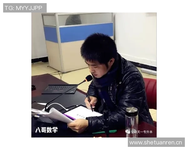 助教巧妙记录对手习惯萨福诺夫连扑四点展现实力