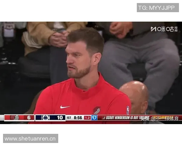 耐心等待开拓者主场战胜国王杨瀚森仍未获得上场机会 耐心等待开拓者主场战胜国王杨瀚森仍未获得上场机会