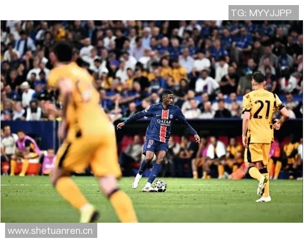 姆伯莫与金球奖得主登贝莱同样出色上赛季联赛非点球进球均达20粒