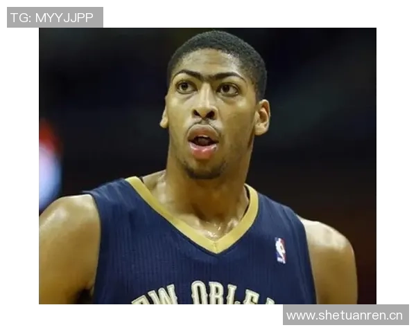 浓眉称赞里夫斯表现出色球迷高喊MVP展现支持与期待 浓眉称赞里夫斯表现出色球迷高喊MVP展现支持与期待