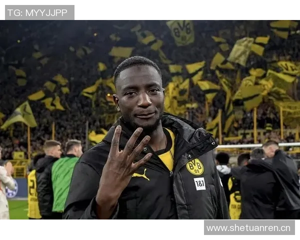 多特前锋吉拉西不满被换下拒绝与教练握手引发热议